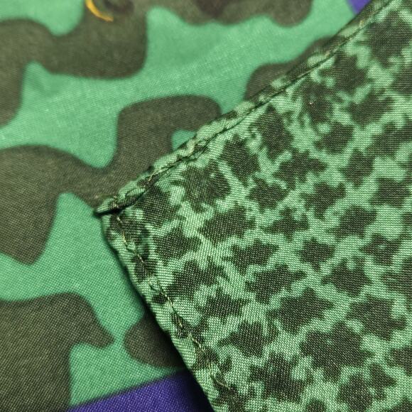 VTG Christian Dior Echarpes Scarf Floral Paisley Purple Green 100% Silk Square - Picture 6 of 8